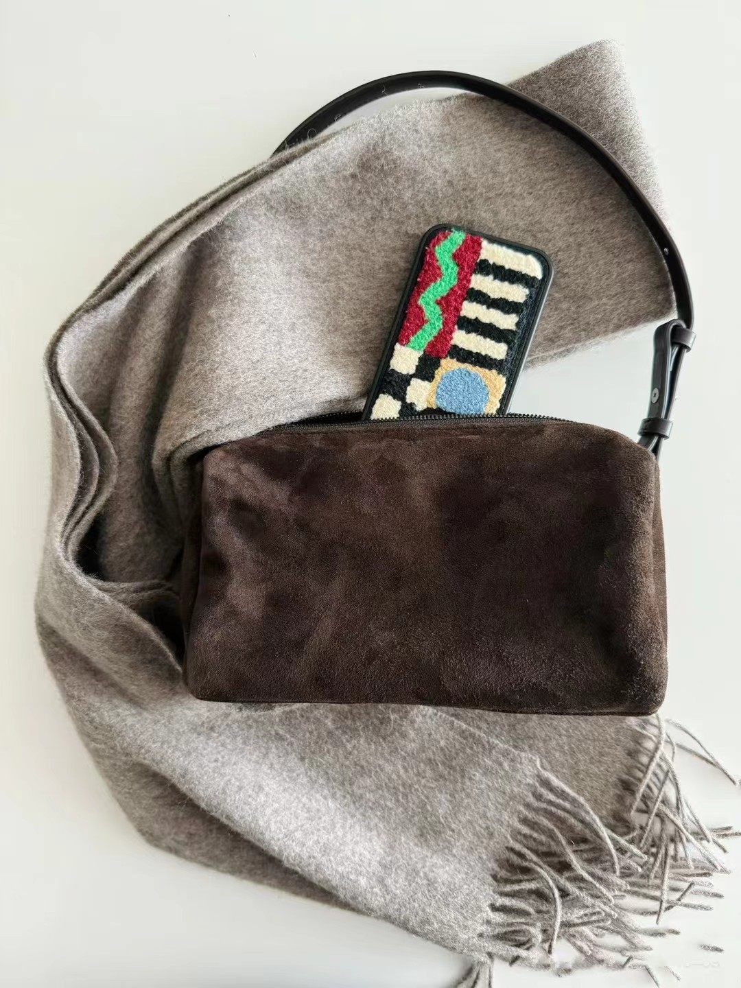 包包女2025新款秋冬真皮单肩斜挎笔筒包复古麂皮手提枕头包小包潮,淘宝优惠券,粉丝福利购,淘宝优惠卷