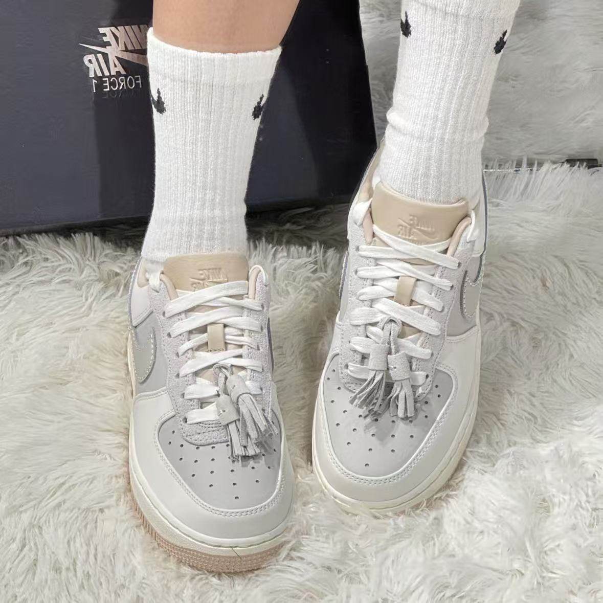 Nike Air Force 1 '07女子米粉色舒适百搭防滑低帮板鞋HV1813-001,淘宝优惠券,粉丝福利购,淘宝优惠卷