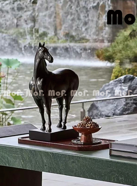 墨非 中古风复古白马雕塑摆件家居饰品白色马客厅酒店电视柜装饰