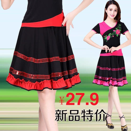 Танцующая юбка для матери, коллекция 2023