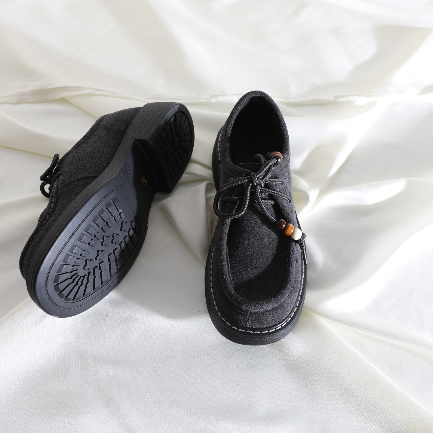 莲花府邸2026春季时尚单鞋圆头深口串珠系带休闲百搭粗跟牛翻女鞋,淘宝优惠券,粉丝福利购,淘宝优惠卷