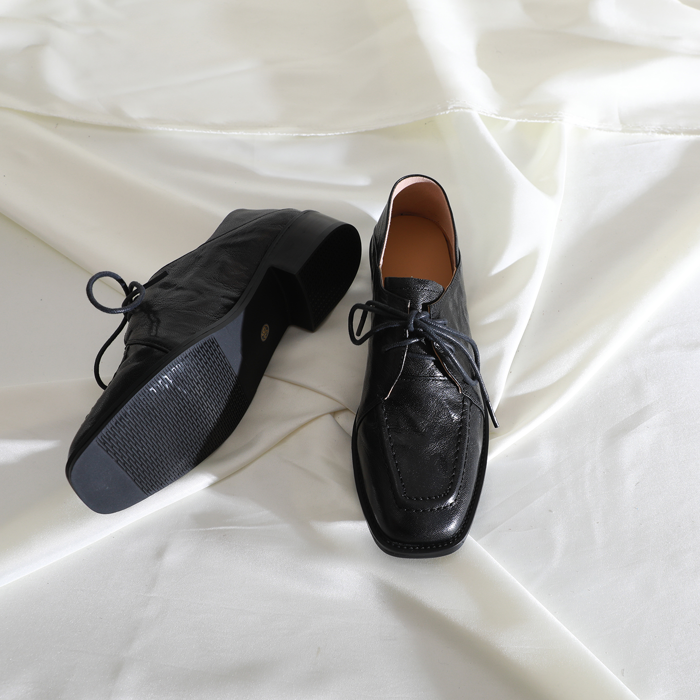 莲花府邸2025秋季单鞋方头深口系带牛津鞋通勤百搭牛皮粗跟小皮鞋 - 图0