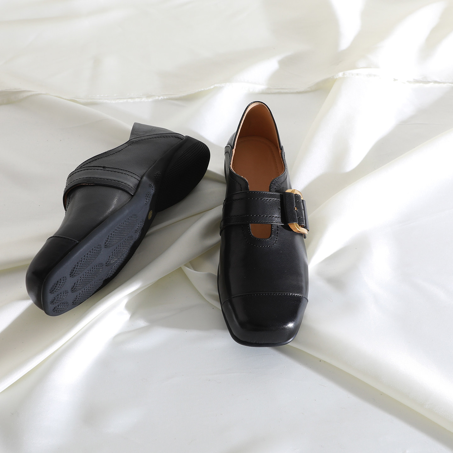 莲花府邸2026春季复古单鞋方头中口拼接通勤小皮鞋百搭牛皮女鞋子,淘宝优惠券,粉丝福利购,淘宝优惠卷