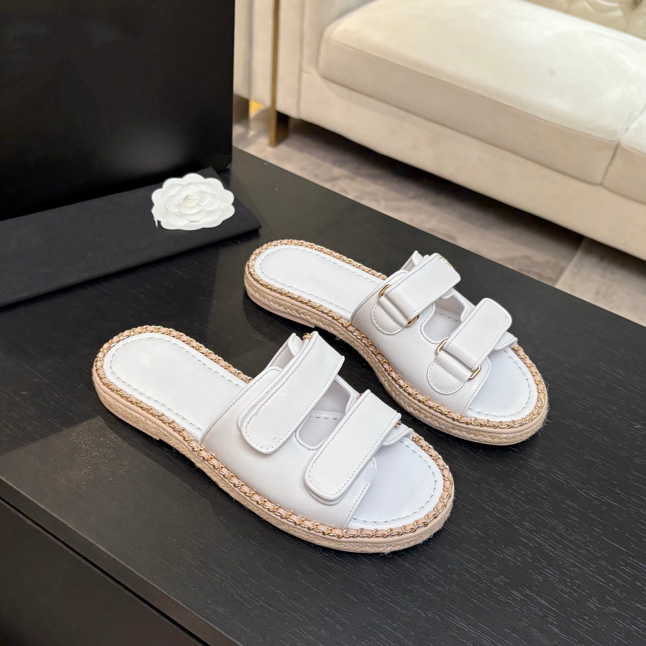 2026新款夏季真皮一字拖女外穿时尚露趾百搭平底沙滩休闲凉拖鞋,淘宝优惠券,粉丝福利购,淘宝优惠卷