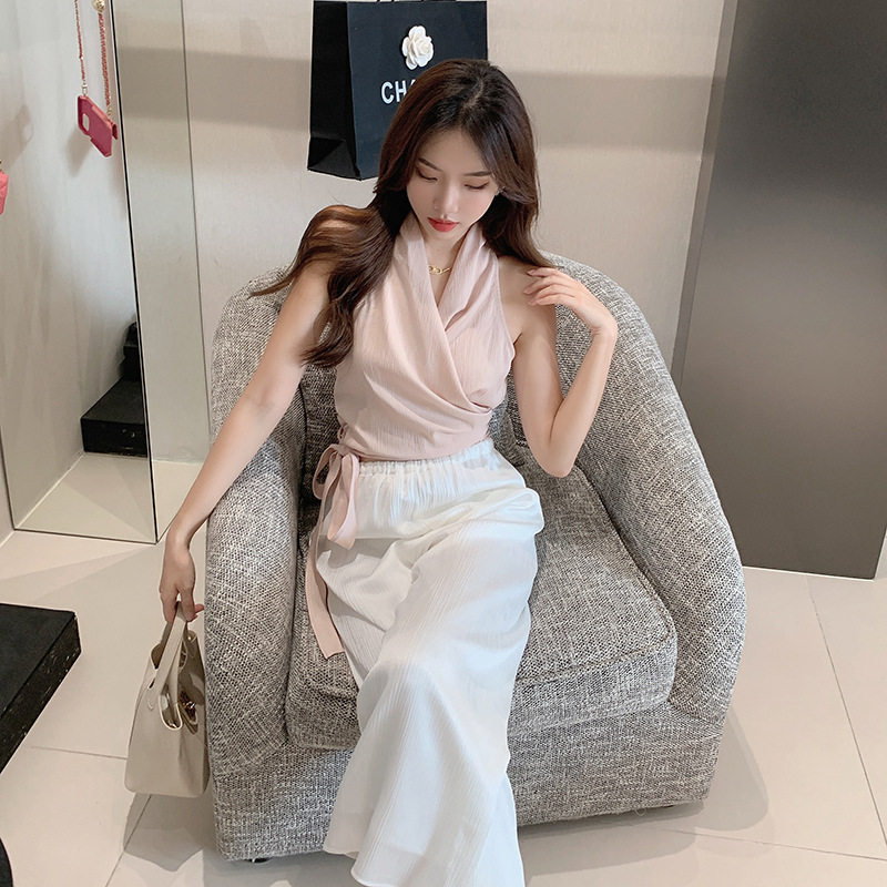 You/姐姐系交叉绑带背心~设计感气质V领收腰挂脖无袖上衣