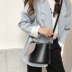 Túi nữ 2019 mới Nhật Bản và Hàn Quốc Túi xách nữ đơn giản xách tay hoang dã sang trọng vai Messenger Túi retro xô túi - Túi xách nữ Túi xách nữ