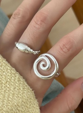 镂空线条蜗牛纹戒指女个性牛角包潮人ins风S925镀银开口食指环潮