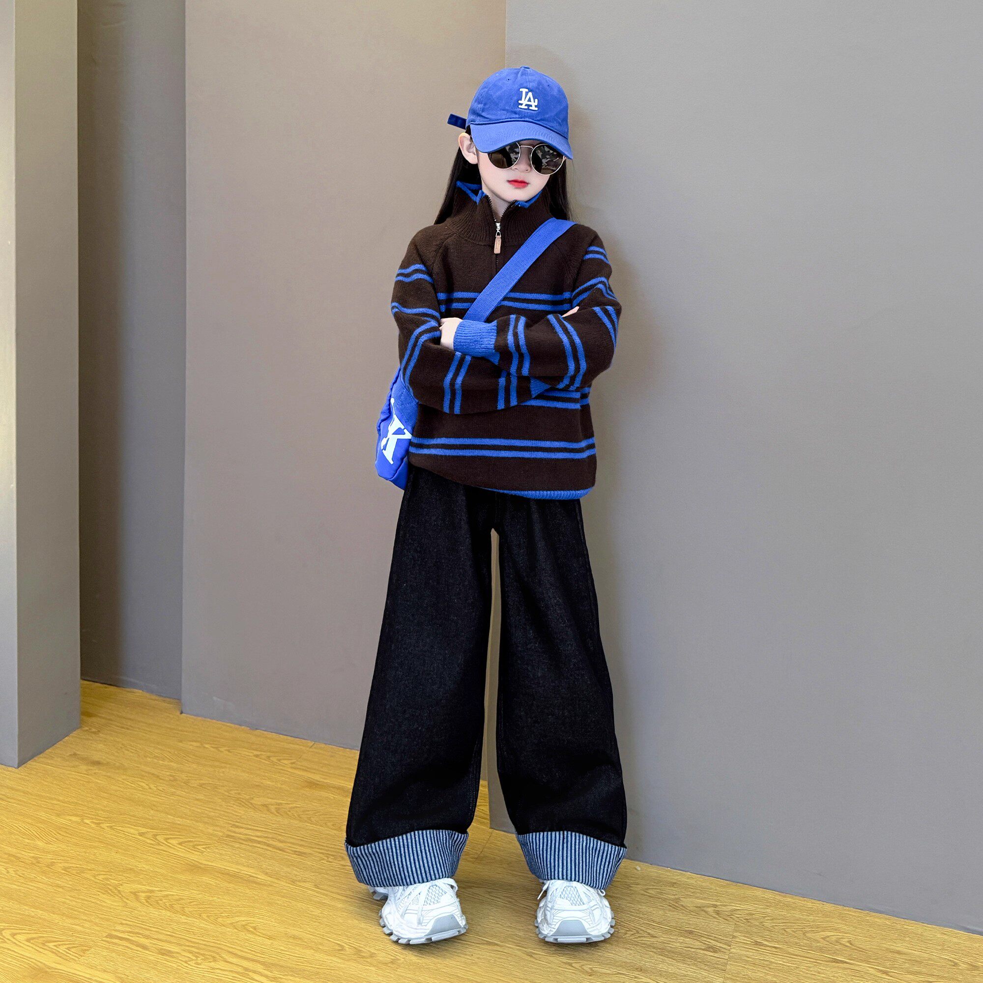 女童秋冬套装毛衣2025新款儿童韩系针织衫上衣牛仔裤加绒两件套 - 图2