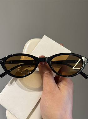 PATTYKOU防紫外线椭圆折叠墨镜