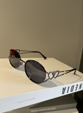 金属老钱风双爱心腿轻奢高级感