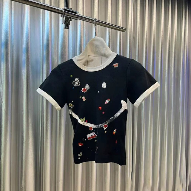 Spring and summer new niche small pattern narrow short-sleeved T-shirt