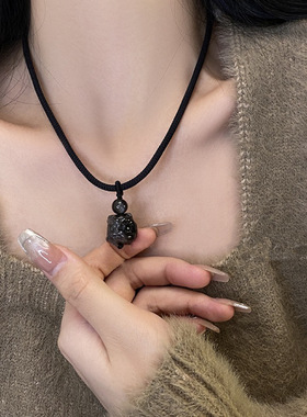 新中式国潮醒狮黑绳编制项链男女爆款气质情侣锁骨链简约百搭饰品