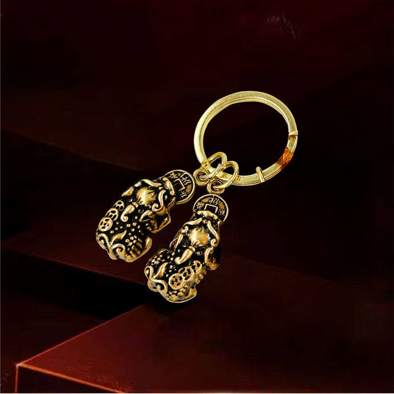 招财貔貅钥匙扣挂件十二生肖车钥匙挂饰公母貔貅吊坠五帝钱挂坠