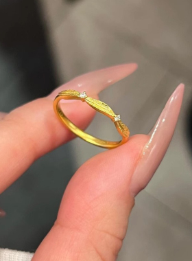 天使之翼四叶草戒指2025新款时尚精致羽之恋细钻指环女小众对戒