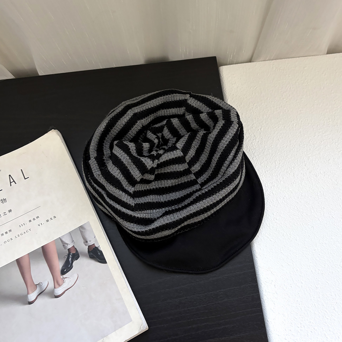 新款复古条纹针织鸭舌帽女修饰脸型秋冬保暖护耳短檐百搭堆堆帽,淘宝优惠券,粉丝福利购,淘宝优惠卷