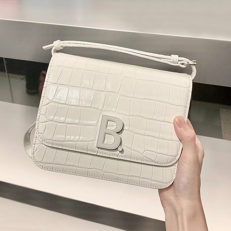 包包2023新款潮B扣真皮粉色包包豆腐包小方包单肩斜挎女包风琴包,淘宝优惠券,粉丝福利购,淘宝优惠卷