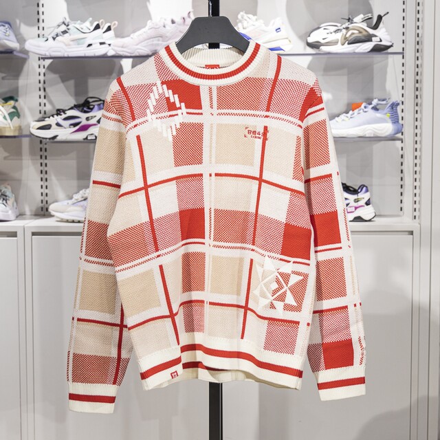Li Ning pullover sweater ແມ່ນອົບອຸ່ນແລະສະດວກສະບາຍ