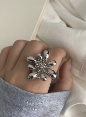 麦芽欧美ins小众花朵开口戒指镶编织个性指环轻奢高级夸张食指戒