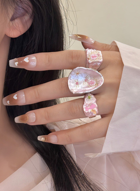 小香风荧光粉手工珐琅滴油猫咪蝴蝶结贴花戒指甜酷高级感百搭指环
