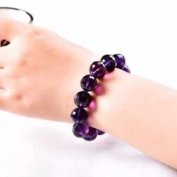 紫水晶手串紫气东来时尚高级感手链民族风切面冰透厂家直销