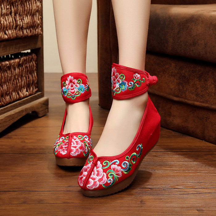 老北京坡跟布鞋内增高舞鞋秀禾服红色婚鞋民族风绣花鞋高跟单鞋夏,淘宝优惠券,粉丝福利购,淘宝优惠卷