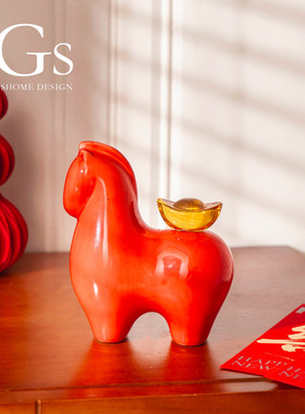 新年马上有钱陶瓷摆件一对