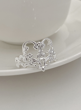 甜美轻奢镀银爱心镂空戒指女