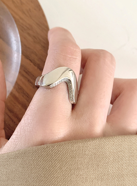 复古金属波浪边镀银食指戒女款