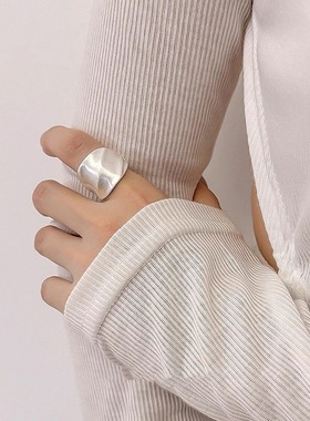 甜酷波浪纹理拉丝戒指女个性气质重工小众设计弹力指环网红食指戒