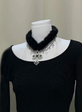 黑色毛绒双层十字架项链甜酷风独特设计感精致锁骨链叠戴choker