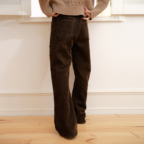 COINROVA棕色天丝棉肌理磨毛加绒保暖微喇裤复古撞钉 - 图2