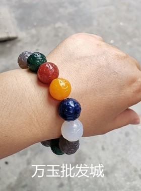 玛瑙玉髓手串回纹雕花多宝珠