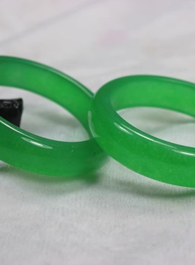 玉手镯女款玉镯冰种天然玉石手镯