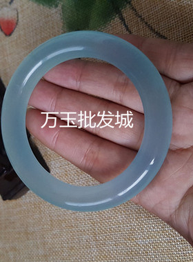 缅甸冰种浅绿全新民族风玉手镯