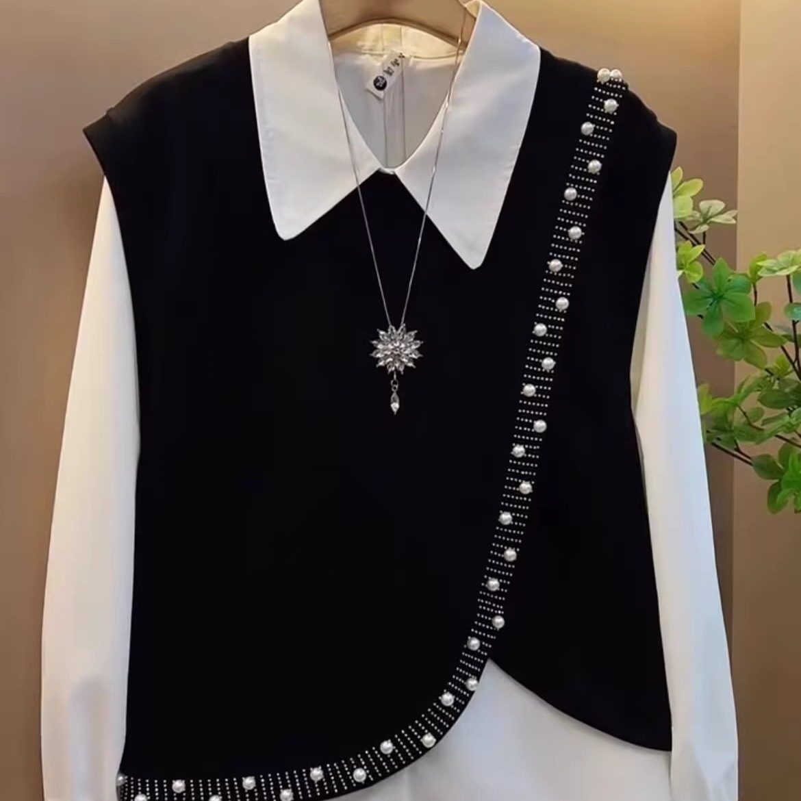 大码时尚重工艺钉珠马甲衬衫遮肚两件套显瘦百搭通勤气质胖妹套装,淘宝优惠券,粉丝福利购,淘宝优惠卷