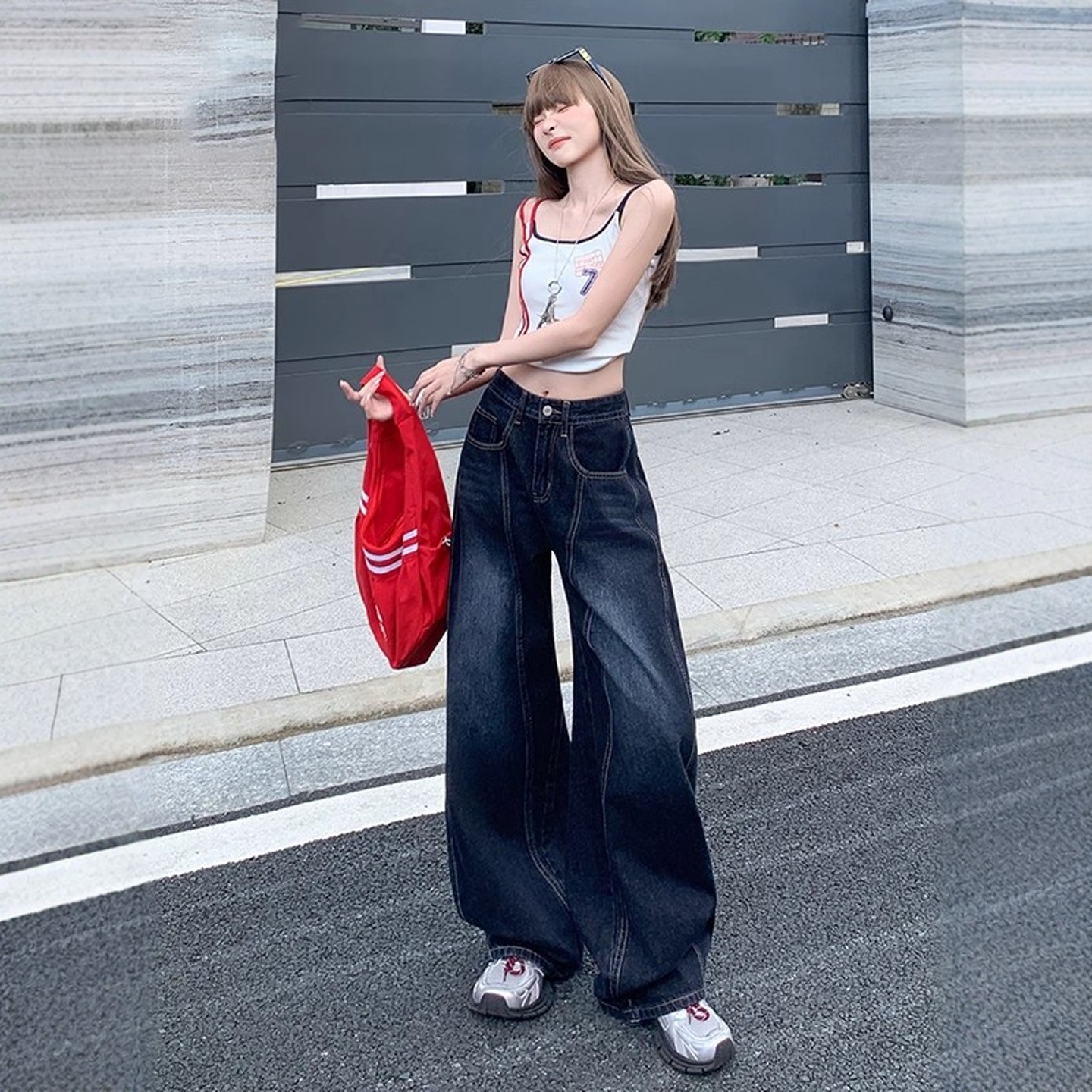 美式复古刺绣弯刀牛仔裤女秋季2025新款高腰阔腿宽松直筒镰刀裤子,淘宝优惠券,粉丝福利购,淘宝优惠卷