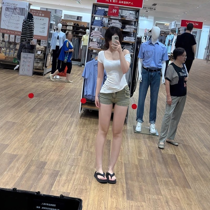 美式高街辣妹黄泥牛仔短裤女夏季新款紧身包臀显瘦a字高腰直筒裤,淘宝优惠券,粉丝福利购,淘宝优惠卷