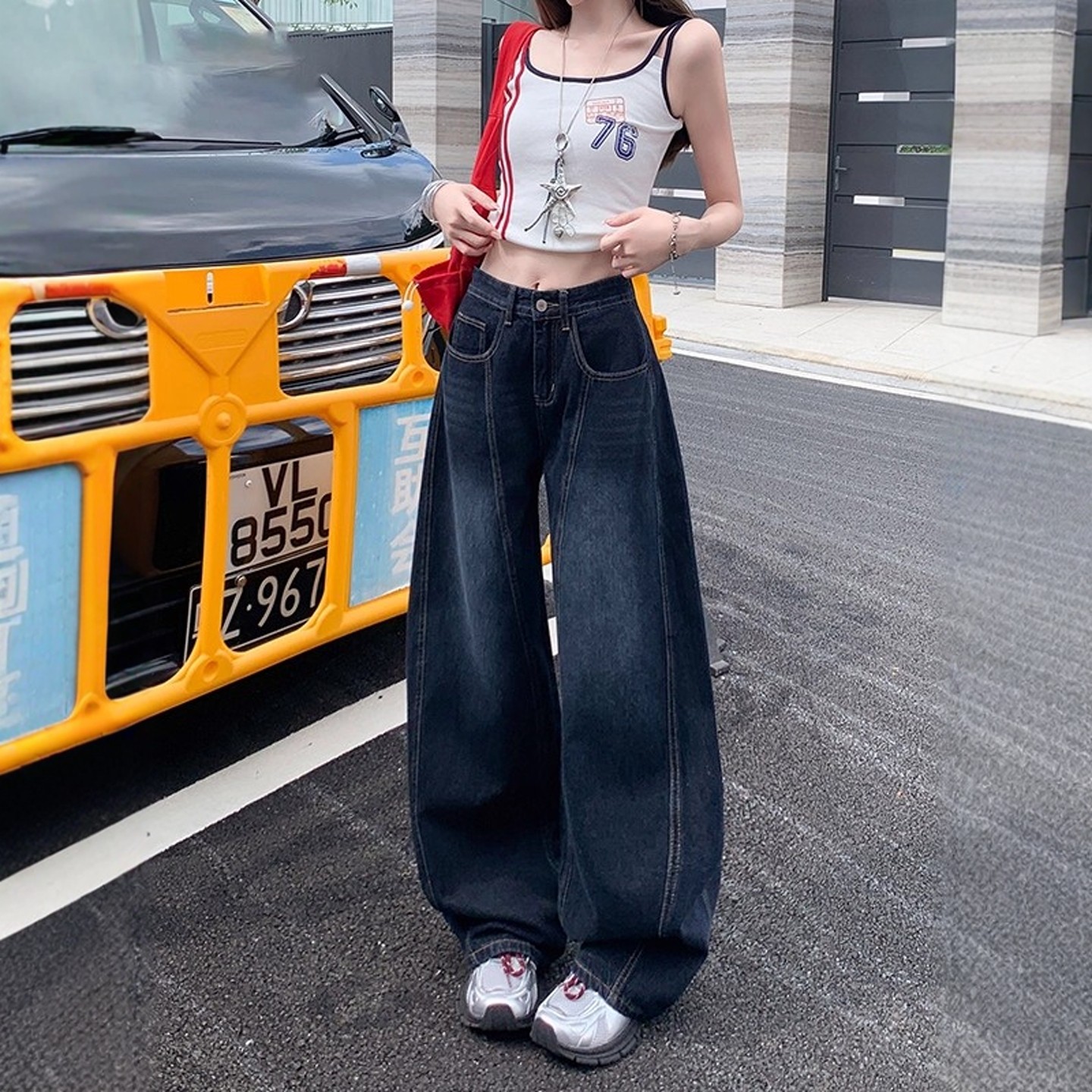 美式复古刺绣弯刀牛仔裤女秋季2025新款高腰阔腿宽松直筒镰刀裤子,淘宝优惠券,粉丝福利购,淘宝优惠卷