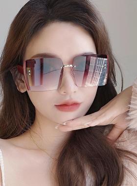 抖音ELMER爱尔玛2022新款个性无框墨镜太阳镜女大脸显瘦时尚眼镜