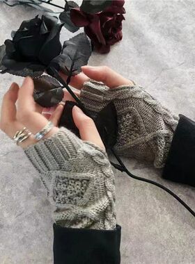 新款秋季手套毛线半指女秋冬季可爱无指短裤学生冬天半截露指针织