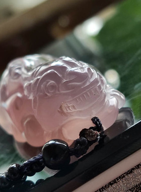 云臻阁天然高冰紫玉髓手工雕刻貔貅吊坠挂件生动编绳灵貅项坠