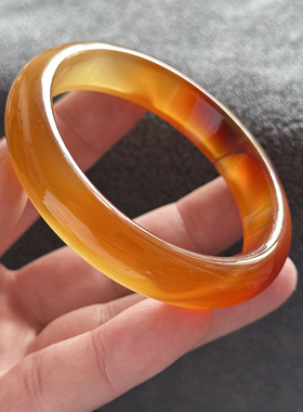 云臻阁马料海洋玉髓红玛瑙俏色水墨草花红肉冰红冰透玛瑙手镯59口