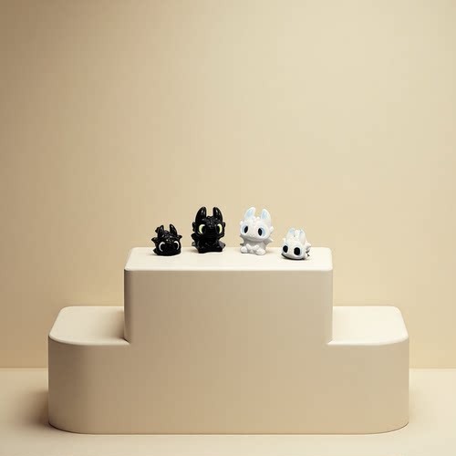 卡通可爱无牙仔挂件电动车装饰小配件电瓶车摩托车车载摆件小公仔 - 图1