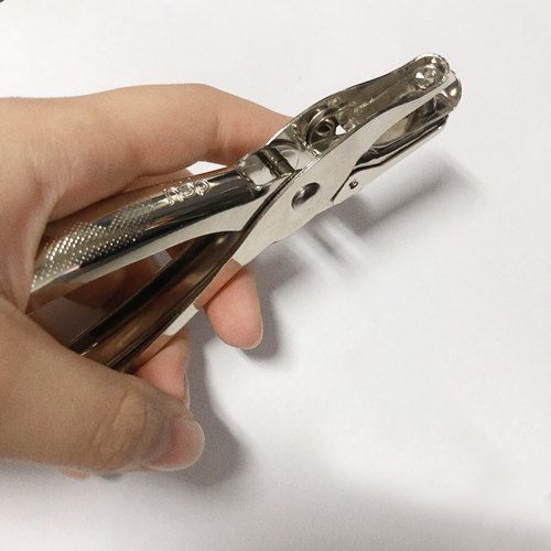 洗车会员卡制作磁条卡条码卡定制6mm手握式金属打眼打孔器打孔钳 - 图1