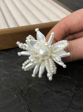 新款白色珍珠花朵法式串珠戒指女
