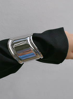 夸张女金属亮面开口手镯手环