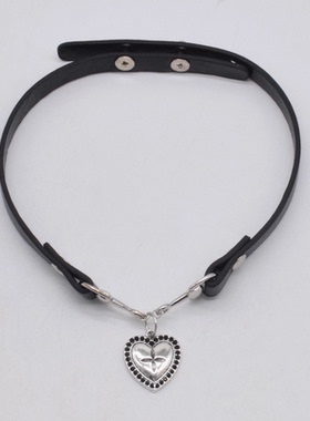 辣妹风色皮革爱心吊坠项圈项链女