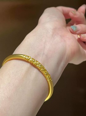 金店同款古法卷草纹素圈实心手镯