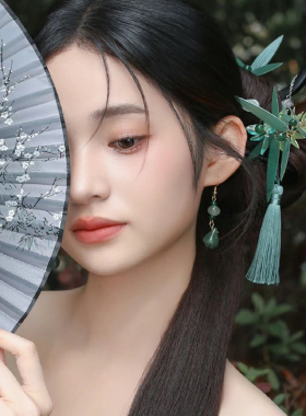 手工金红色造型步摇簪子古风