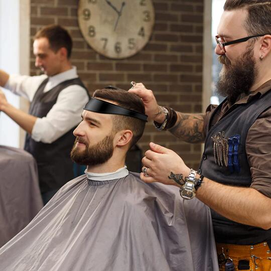 Self-service hair cutting tool hair trimming guide tool